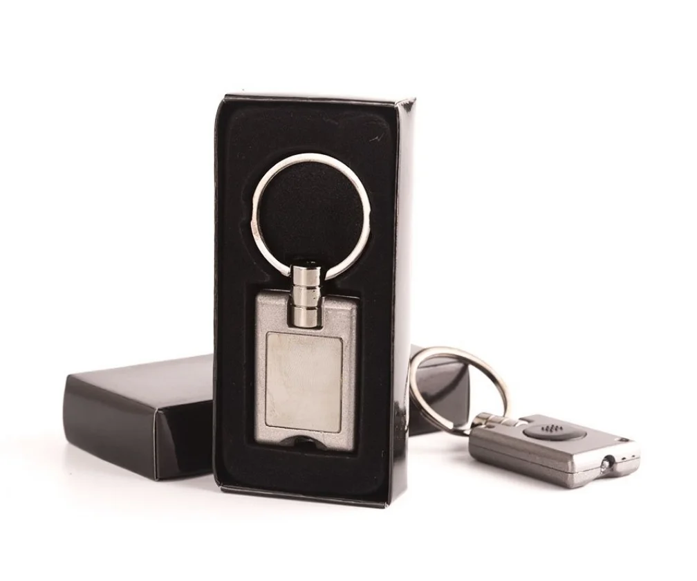 J1484 – Llavero metal y linterna *